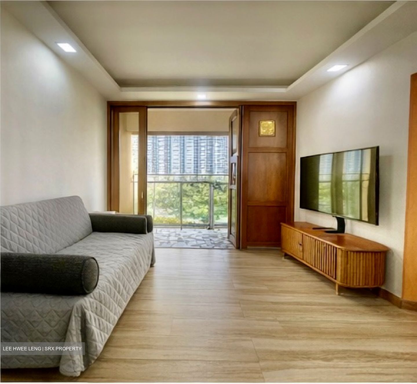 Blk 102 Rivervale Court (Sengkang), HDB Executive #600813111